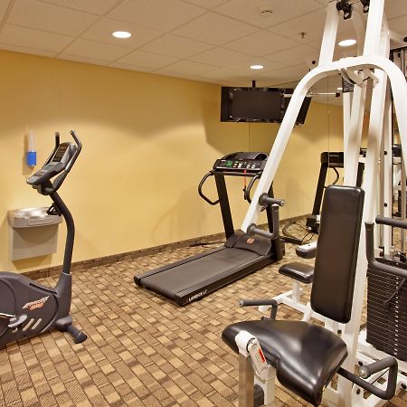 Holiday Inn Express Hotel & Suites Wichita Airport By Ihg Екстер'єр фото