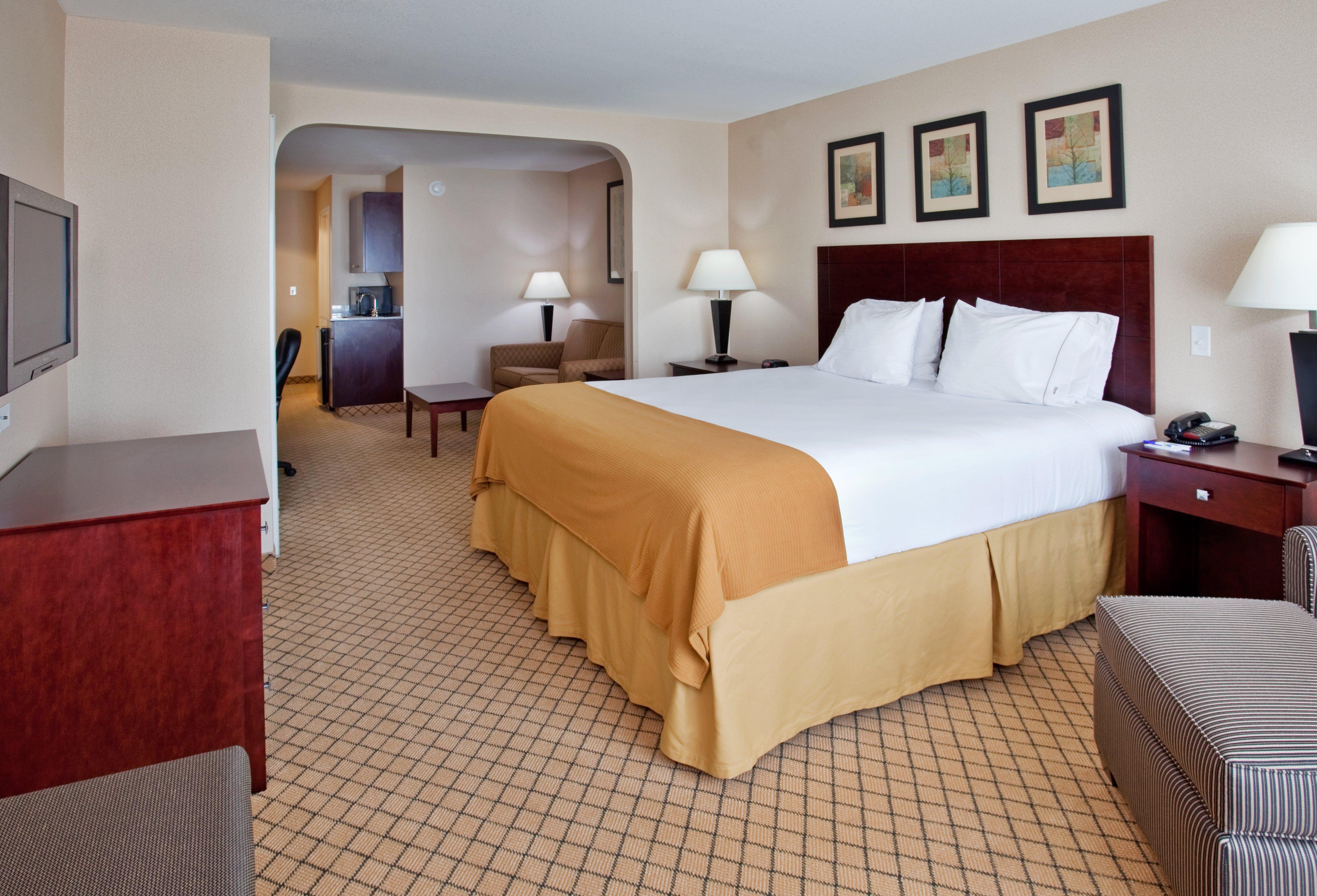 Holiday Inn Express Hotel & Suites Wichita Airport By Ihg Екстер'єр фото