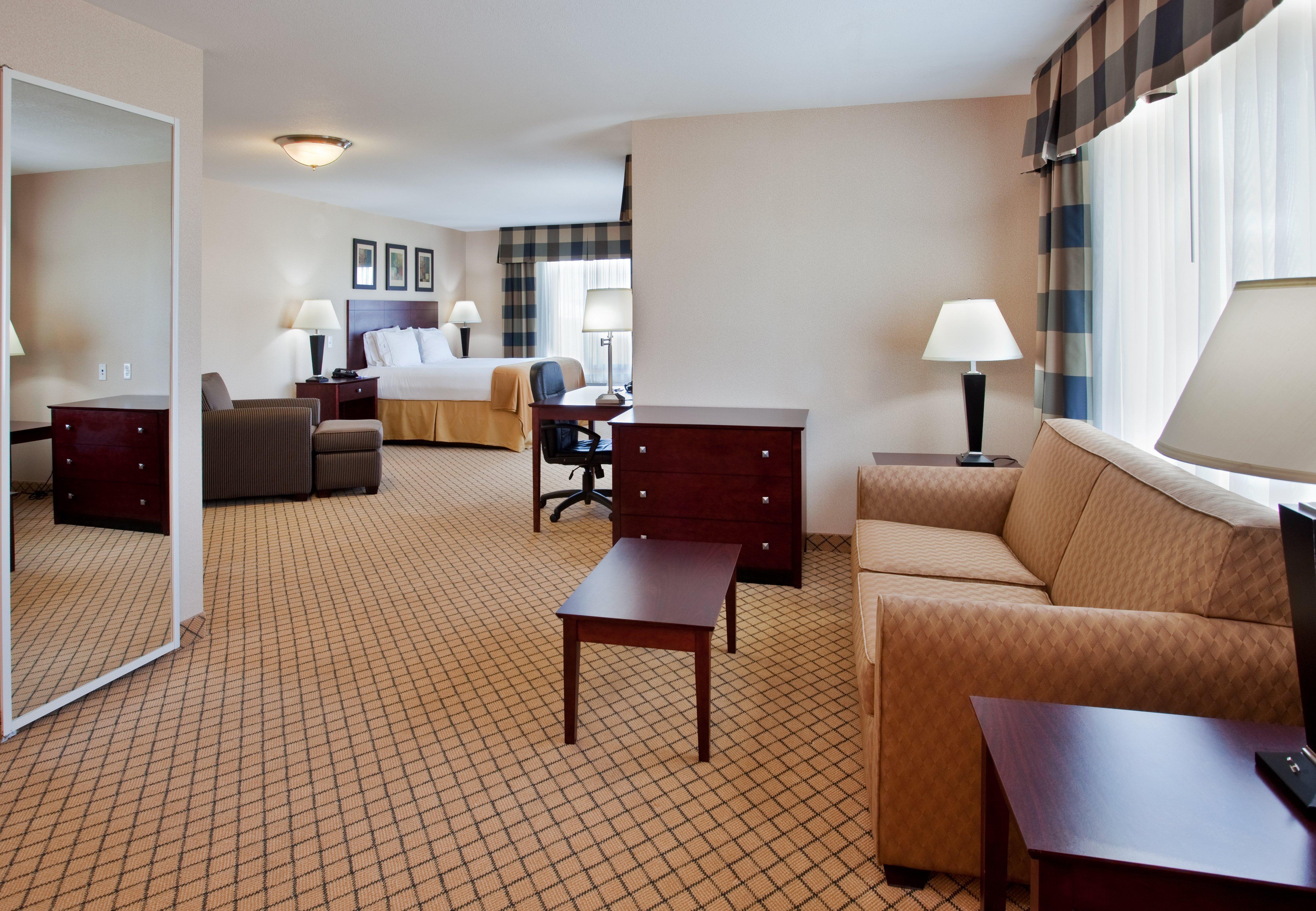Holiday Inn Express Hotel & Suites Wichita Airport By Ihg Екстер'єр фото