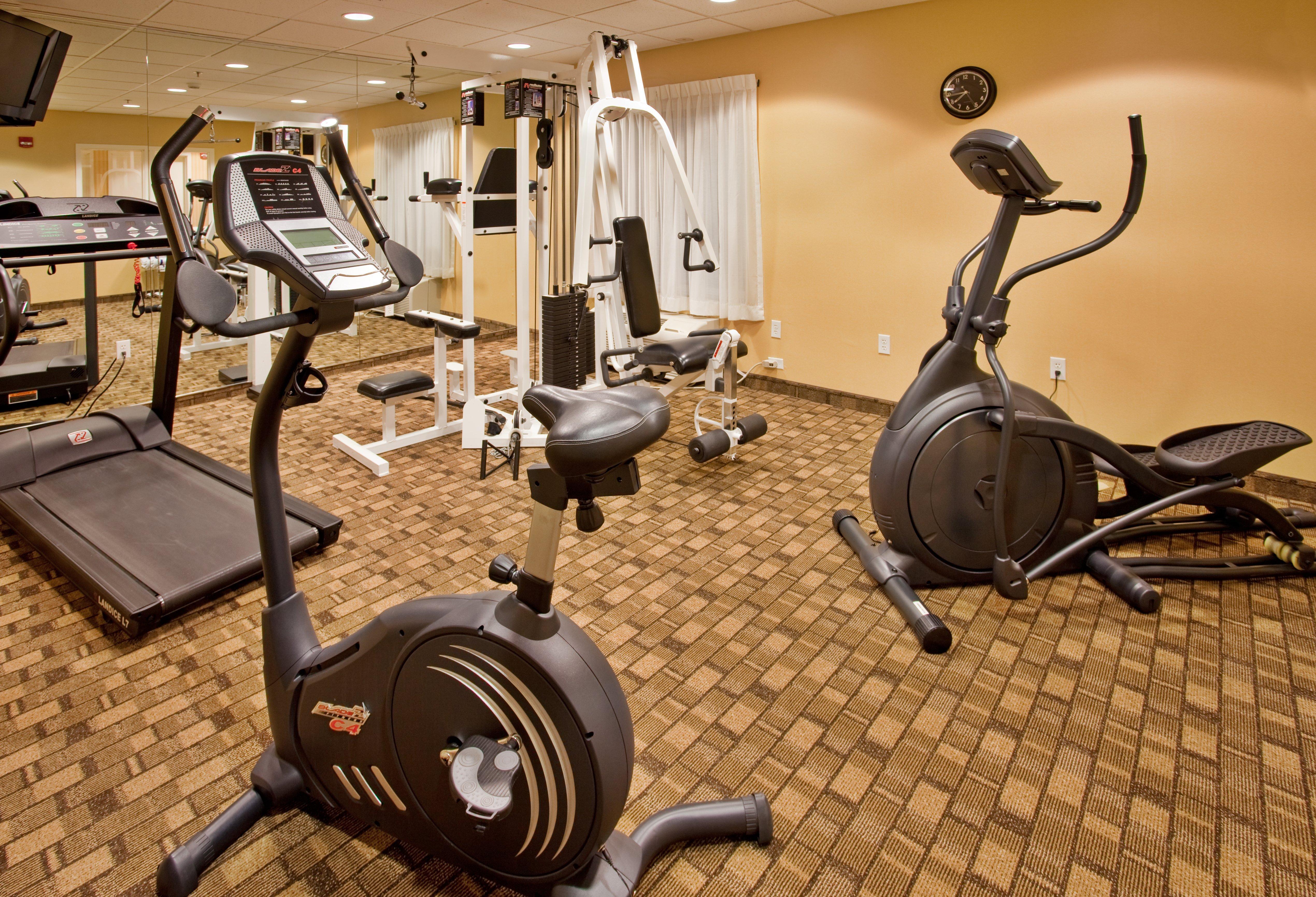 Holiday Inn Express Hotel & Suites Wichita Airport By Ihg Екстер'єр фото
